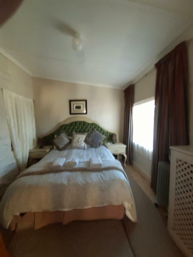 Sutherland Guest House Kültér fotó